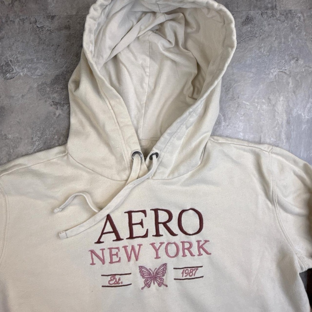 Y2K white Aeropostale hoodie with butterfly embroidery size medium - Picture 3 of 8